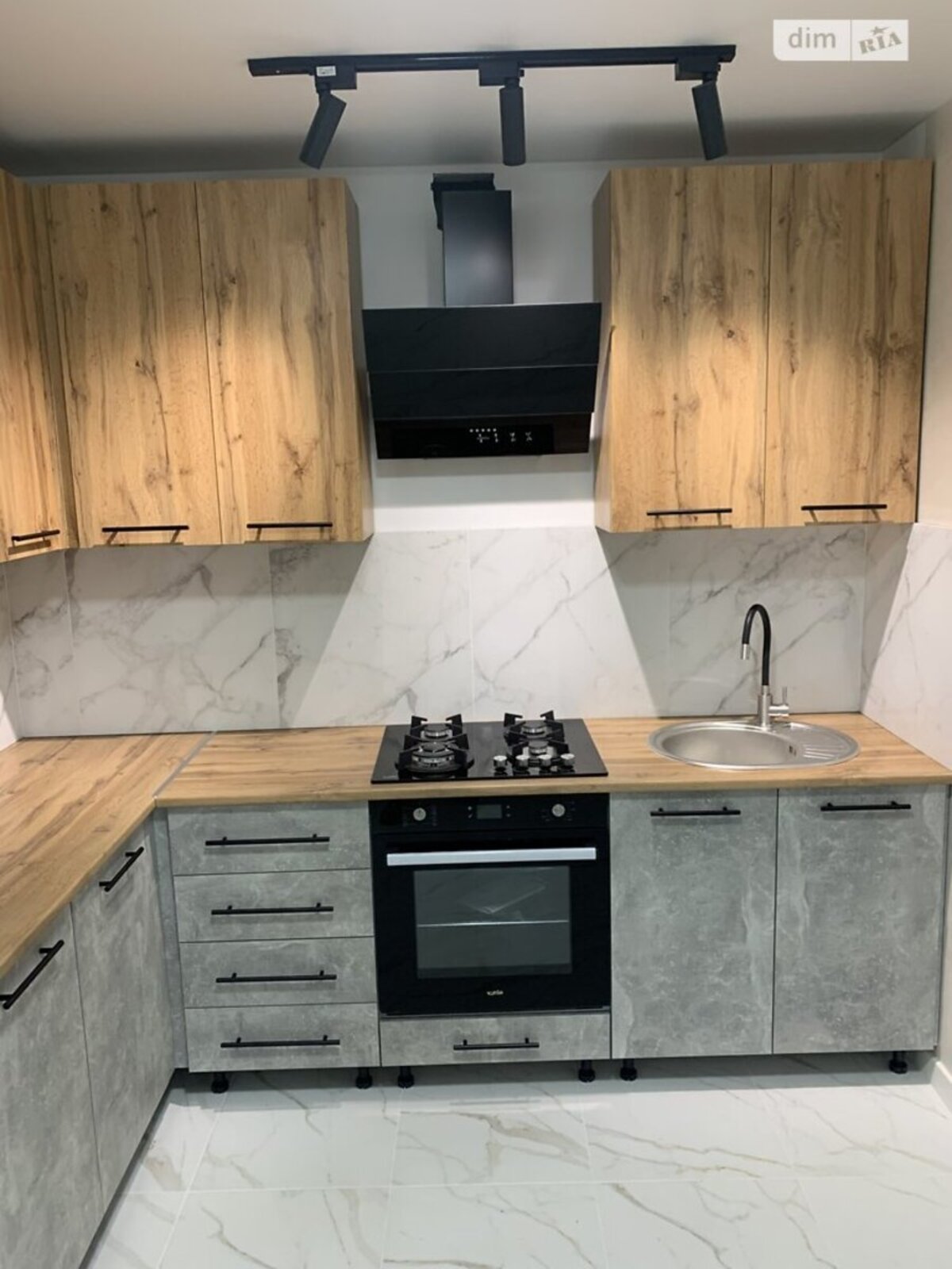 Продається квартира Злуки пр., 7, Тернопіль, Тернопільська, БАМ фото 1 Продається квартира Злуки пр., 7, Тернопіль, Тернопільська, БАМ фото 1