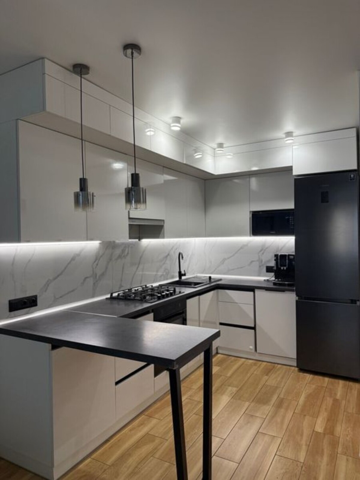 Продається квартира Микулинецька вул., Тернопіль, Тернопільська, Березовиця фото 1 Продається квартира Микулинецька вул., Тернопіль, Тернопільська, Березовиця фото 1