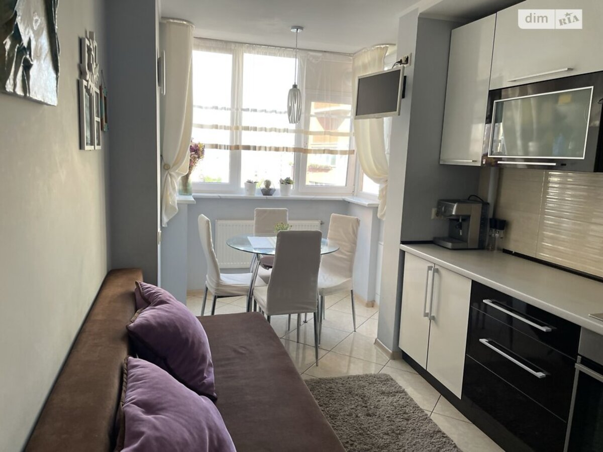 Продається квартира Тролейбусна вул., Тернопіль, Тернопільська, Дружба фото 1 Продається квартира Тролейбусна вул., Тернопіль, Тернопільська, Дружба фото 1