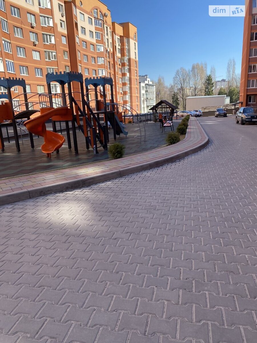 Продається квартира Бандери С. пр., Тернопіль, Тернопільська, Східний масив фото 1 Продається квартира Бандери С. пр., Тернопіль, Тернопільська, Східний масив фото 1