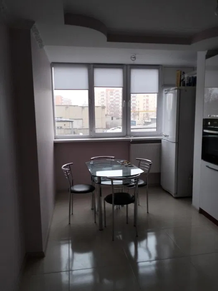 Продається квартира Тролейбусна вул., Тернопіль, Тернопільська, Дружба фото 1 Продається квартира Тролейбусна вул., Тернопіль, Тернопільська, Дружба фото 1