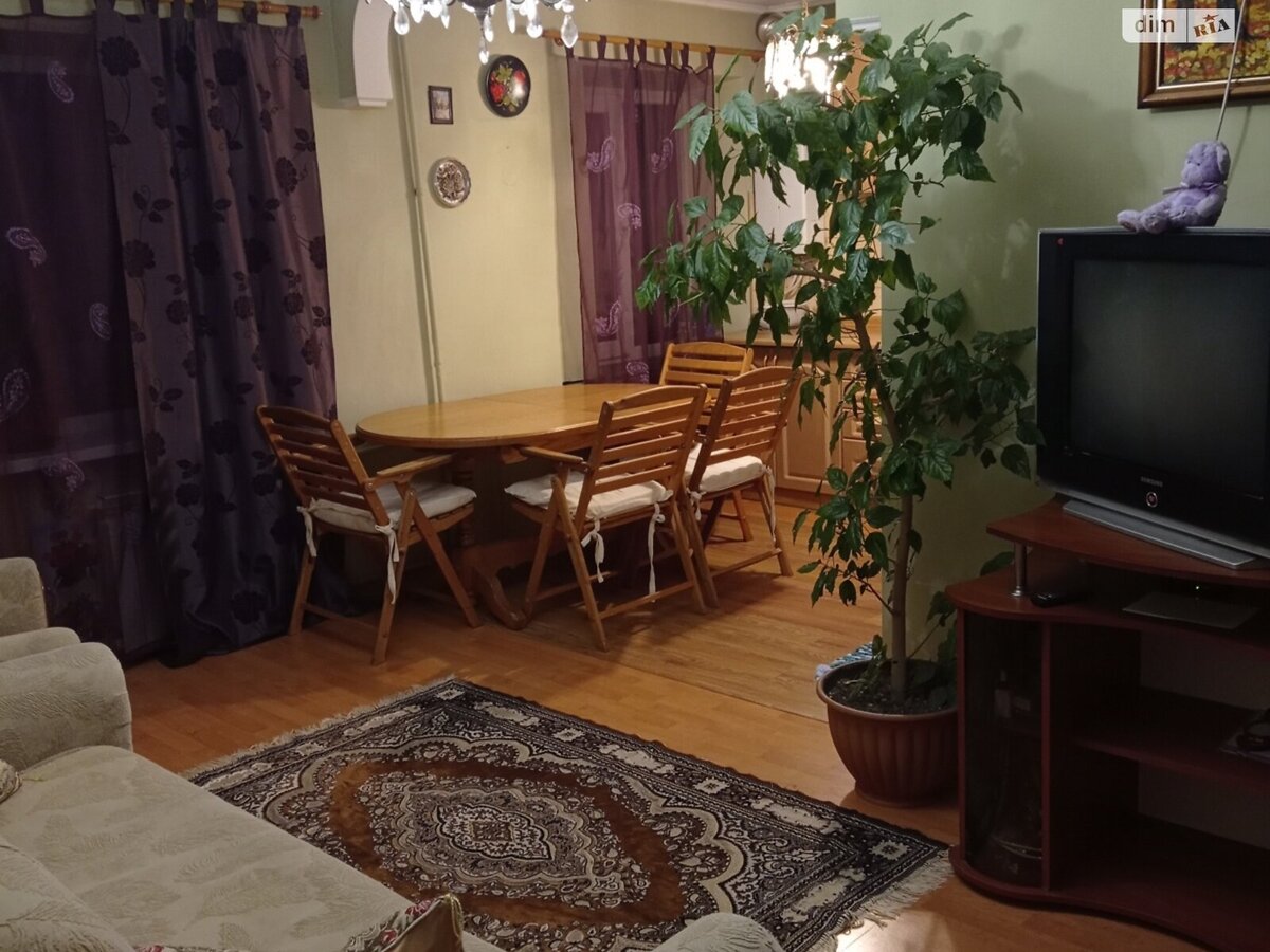 Продається квартира Руська вул., 16, Тернопіль, Тернопільська фото 1 Продається квартира Руська вул., 16, Тернопіль, Тернопільська фото 1