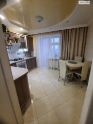 Продається квартира Коновальця Є. вул., 9, Тернопіль, Тернопільська, Канада фото 3 Продається квартира Коновальця Є. вул., 9, Тернопіль, Тернопільська, Канада фото 3