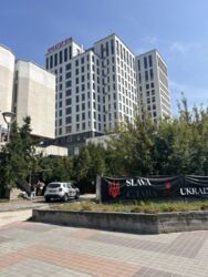 Продається квартира Шептицького Митрополита вул., Тернопіль, Тернопільська, Центр фото 1 Продається квартира Шептицького Митрополита вул., Тернопіль, Тернопільська, Центр фото 1