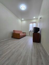 ПРОДАЖ 2-ох кім квартири в сталінці (Критий ринок) фото 6 ПРОДАЖ 2-ох кім квартири в сталінці (Критий ринок) фото 6