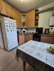 ПРОДАЖ 2-ох кім квартири в сталінці (Критий ринок) фото 4 ПРОДАЖ 2-ох кім квартири в сталінці (Критий ринок) фото 4