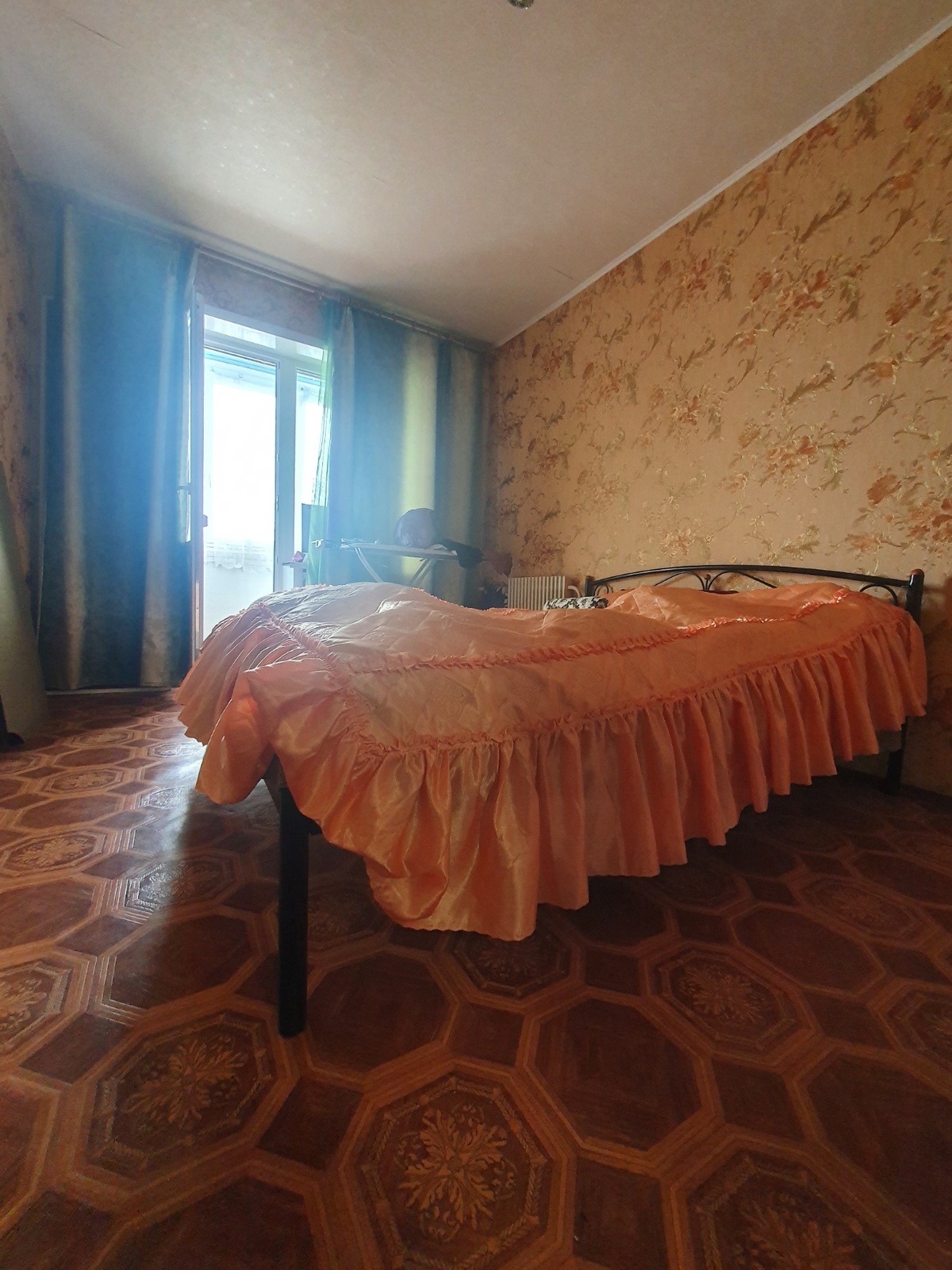 Продам 3-х комнатную квартиру на Левом Берегу фото 1 Продам 3-х комнатную квартиру на Левом Берегу фото 1