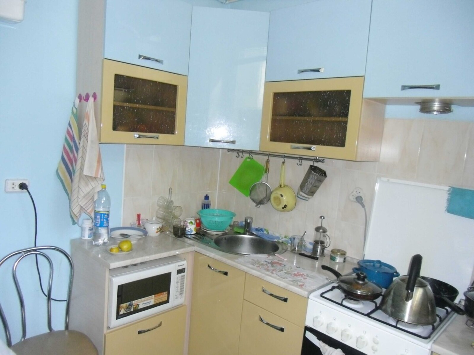 Продам 2-комн. кварт. в центре (сталинка) фото 1 Продам 2-комн. кварт. в центре (сталинка) фото 1