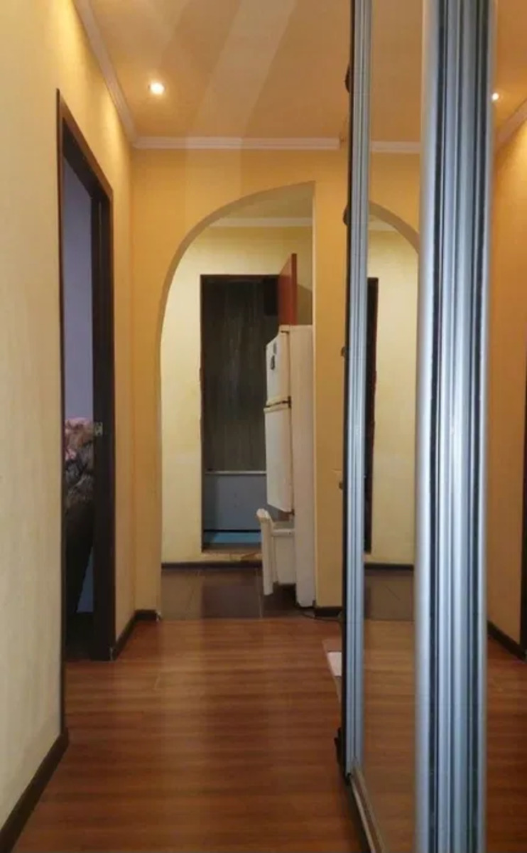 ������ 2 ������� �������� ���'������ ˳��� ����� ���� 1