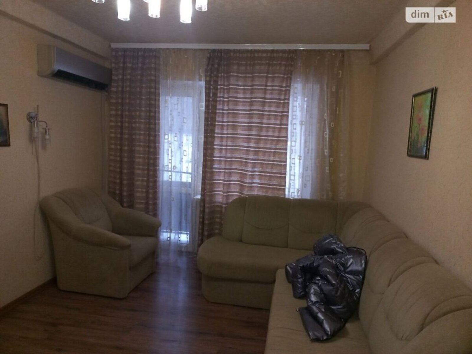 Продаж 2к квартири 40 кв. м на вул. Звенигородська 37 фото 1 Продаж 2к квартири 40 кв. м на вул. Звенигородська 37 фото 1