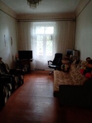 Продам 2-х ком-ю квартиру Сталинку фото 4 Продам 2-х ком-ю квартиру Сталинку фото 4