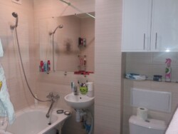 Продам 4х ком. квартиру АО г.Днепродзержинск Черёмушки. фото 3 Продам 4х ком. квартиру АО г.Днепродзержинск Черёмушки. фото 3