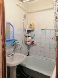 Продається квартира Дніпропетровська, Кам'янське, Кам'янське, 4 мкр фото 3 Продається квартира Дніпропетровська, Кам'янське, Кам'янське, 4 мкр фото 3