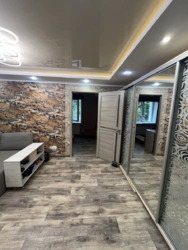 Продам квартиру 2 кімн. Кам'янське, центр фото 5 Продам квартиру 2 кімн. Кам'янське, центр фото 5