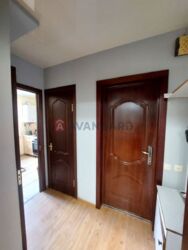 Продається квартира Дніпропетровська, Кам'янське, Кам'янське, 1 мкр фото 2 Продається квартира Дніпропетровська, Кам'янське, Кам'янське, 1 мкр фото 2