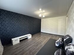 Продається квартира Дніпропетровська, Кам'янське, Кам'янське, центр фото 4 Продається квартира Дніпропетровська, Кам'янське, Кам'янське, центр фото 4