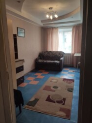 Продається квартира Дніпропетровська, Кам'янське, Кам'янське, центр фото 2 Продається квартира Дніпропетровська, Кам'янське, Кам'янське, центр фото 2