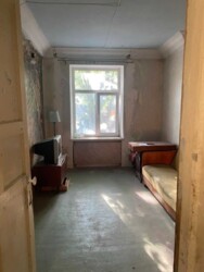 Продається квартира Дніпропетровська, Кам'янське, Кам'янське, центр фото 4 Продається квартира Дніпропетровська, Кам'янське, Кам'янське, центр фото 4