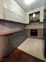 Продається квартира Дніпропетровська, Кам'янське, Карнаухівка фото 9 Продається квартира Дніпропетровська, Кам'янське, Карнаухівка фото 9