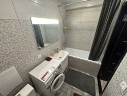 Продам 2-х комн квартиру ул. Александра Конисского фото 5 Продам 2-х комн квартиру ул. Александра Конисского фото 5