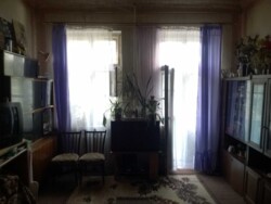 Продається 2-к квартира в самому центрі (пр. Свободи). фото 1 Продається 2-к квартира в самому центрі (пр. Свободи). фото 1