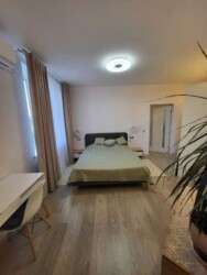 Продається квартира Дніпропетровська, Кам'янське, Кам'янське, центр фото 3 Продається квартира Дніпропетровська, Кам'янське, Кам'янське, центр фото 3