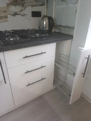 Продається квартира Дніпропетровська, Кам'янське, Кам'янське, центр фото 7 Продається квартира Дніпропетровська, Кам'янське, Кам'янське, центр фото 7