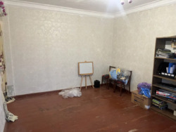 Продається квартира Дніпропетровська, Кам'янське, Кам'янське, Горплощадка фото 1 Продається квартира Дніпропетровська, Кам'янське, Кам'янське, Горплощадка фото 1