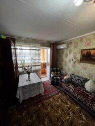 Продається квартира Дніпропетровська, Кам'янське, Кам'янське, 4 мкр фото 1 Продається квартира Дніпропетровська, Кам'янське, Кам'янське, 4 мкр фото 1