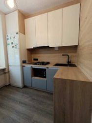 Продам 2 кімнатну квартиру Кам'янське центр фото 8 Продам 2 кімнатну квартиру Кам'янське центр фото 8