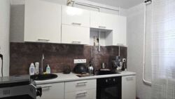 Продається квартира Дніпропетровська, Кам'янське, Кам'янське, 4 мкр фото 7 Продається квартира Дніпропетровська, Кам'янське, Кам'янське, 4 мкр фото 7