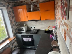 Продається квартира Дніпропетровська, Кам'янське, Кам'янське фото 1 Продається квартира Дніпропетровська, Кам'янське, Кам'янське фото 1