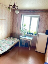 Продається квартира Дніпропетровська, Кам'янське, Кам'янське, 4 мкр фото 4 Продається квартира Дніпропетровська, Кам'янське, Кам'янське, 4 мкр фото 4