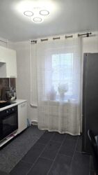 Продається квартира Дніпропетровська, Кам'янське, Кам'янське, 4 мкр фото 8 Продається квартира Дніпропетровська, Кам'янське, Кам'янське, 4 мкр фото 8