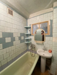 Продається квартира Дніпропетровська, Кам'янське, Кам'янське, центр, Бурхана фото 14 Продається квартира Дніпропетровська, Кам'янське, Кам'янське, центр, Бурхана фото 14