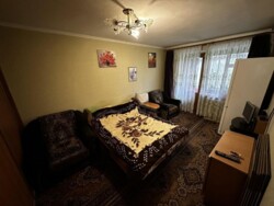 Продається квартира Дніпропетровська, Дніпро, Центральний фото 1 Продається квартира Дніпропетровська, Дніпро, Центральний фото 1