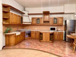  4-  ,170 , ,.   .  3