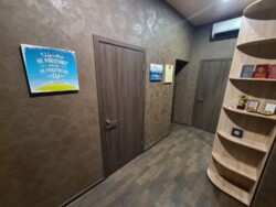 Продається квартира Дніпропетровська, Кам'янське, Кам'янське, центр фото 4 Продається квартира Дніпропетровська, Кам'янське, Кам'янське, центр фото 4