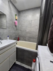 Продається квартира Дніпропетровська, Кам'янське, Кам'янське, центр фото 19 Продається квартира Дніпропетровська, Кам'янське, Кам'янське, центр фото 19