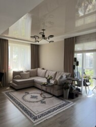 Продається квартира Дніпропетровська, Кам'янське, Кам'янське фото 1 Продається квартира Дніпропетровська, Кам'янське, Кам'янське фото 1