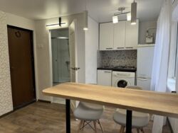 Продається квартира Дніпропетровська, Кам'янське, Кам'янське, Черемушки фото 4 Продається квартира Дніпропетровська, Кам'янське, Кам'янське, Черемушки фото 4