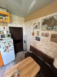 Продається квартира Дніпропетровська, Кам'янське, Кам'янське, центр фото 5 Продається квартира Дніпропетровська, Кам'янське, Кам'янське, центр фото 5