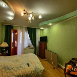 Продається квартира Дніпропетровська, Кам'янське, Кам'янське, 4 мкр фото 3 Продається квартира Дніпропетровська, Кам'янське, Кам'янське, 4 мкр фото 3