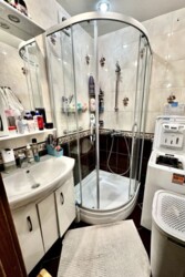 Продається квартира Дніпропетровська, Дніпро, Амур-нижньодніпровський фото 3 Продається квартира Дніпропетровська, Дніпро, Амур-нижньодніпровський фото 3