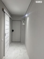 Продаю 2-кімнатну квартиру-студію по вулиці Євгена Мельнікова фото 5 Продаю 2-кімнатну квартиру-студію по вулиці Євгена Мельнікова фото 5