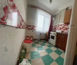 Продам 2к квартиру (до центральної площі 10 хв ходьби) фото 1 Продам 2к квартиру (до центральної площі 10 хв ходьби) фото 1