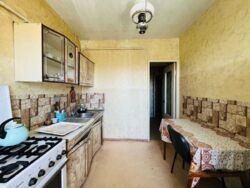 Продається квартира Дніпропетровська, Кам'янське, Кам'янське, 9 мкр фото 1 Продається квартира Дніпропетровська, Кам'янське, Кам'янське, 9 мкр фото 1