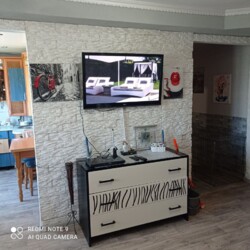 Продаётся двушка в экологически чистом районе фото 1 Продаётся двушка в экологически чистом районе фото 1