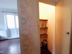 Продаётся 1 комнатная квартира на 3 мкр, 4/9 фото 5 Продаётся 1 комнатная квартира на 3 мкр, 4/9 фото 5