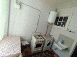 Продається квартира Дніпропетровська, Кам'янське, Кам'янське, центр фото 7 Продається квартира Дніпропетровська, Кам'янське, Кам'янське, центр фото 7